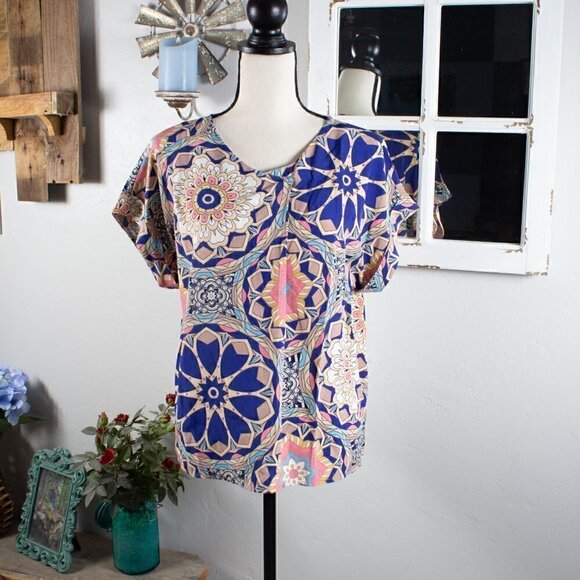 Floral Print Crew Neck Blouse Size Medium, NWOT - Picture 1 of 2